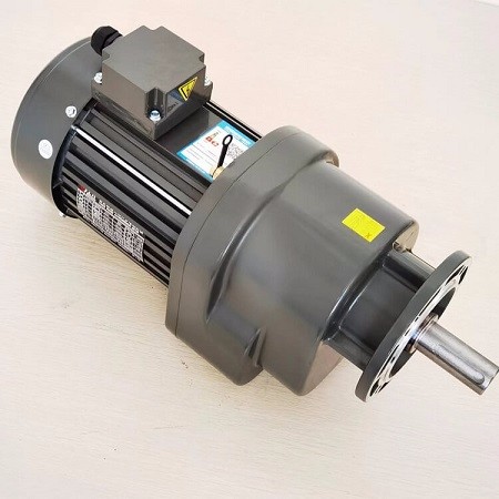 工業(yè)風(fēng)扇減速電機(jī)，吊扇電機(jī),7.3米工業(yè)風(fēng)扇專用電機(jī) (2).jpg